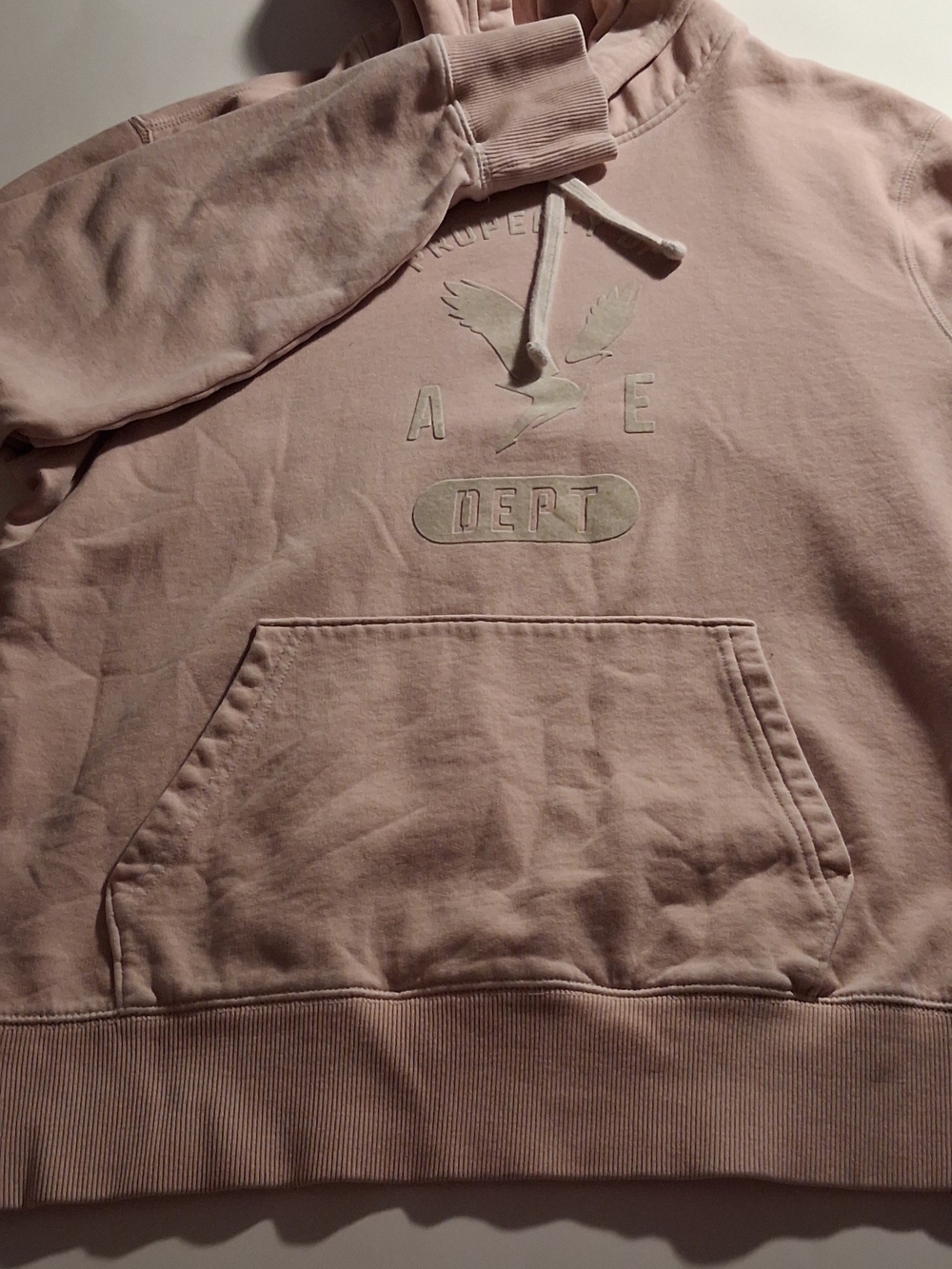 Womens American Eagle Outfitters Hoodie Sweatshirt - Dusty Rose